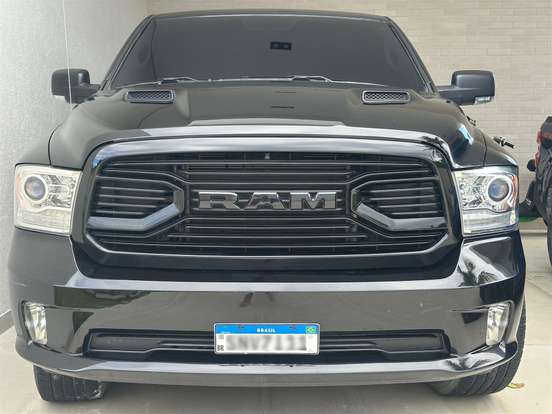 RAM-1500-5.7 V8 GASOLINA REBEL CD 4X4 AUTOMÁTICO RAM-1500-2022