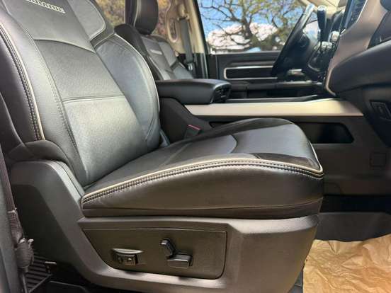 RAM-2500-6.7 I6 TURBO DIESEL LARAMIE CD 4X4 AUTOMÁTICO RAM-2500-2020