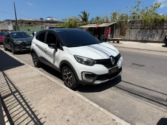 RENAULT CAPTUR 1.6 16V SCE FLEX INTENSE X-TRONIC