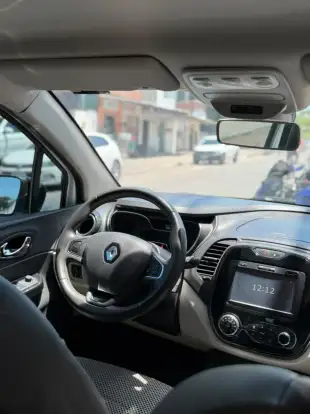 RENAULT-CAPTUR-2018