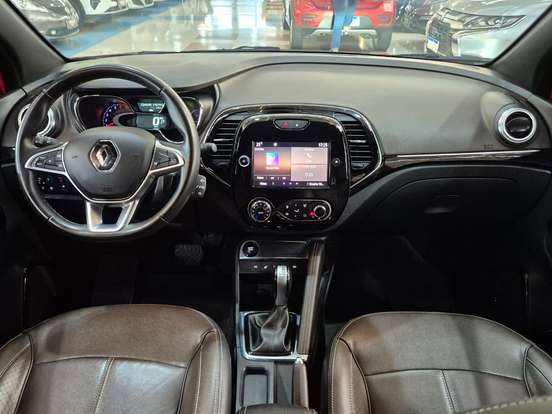 RENAULT-CAPTUR-2022