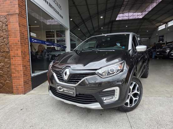 RENAULT-CAPTUR-2020