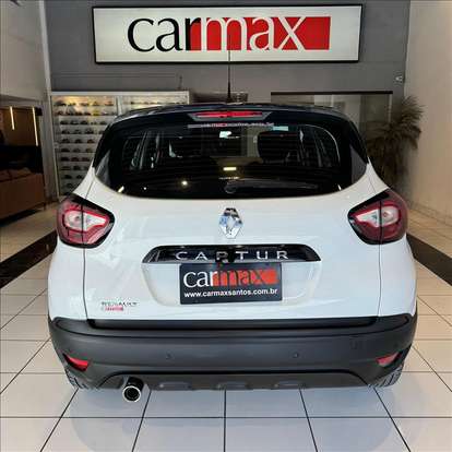 RENAULT-CAPTUR-2020