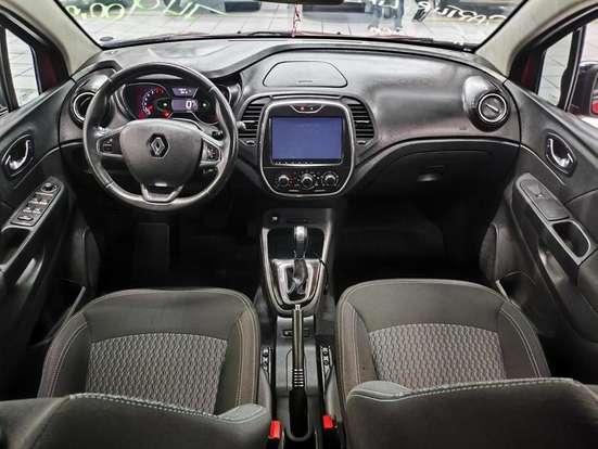 RENAULT-CAPTUR-2019