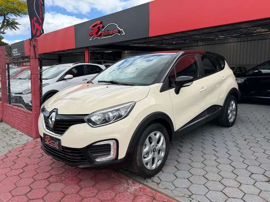 RENAULT-CAPTUR-2018