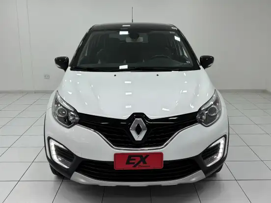 RENAULT-CAPTUR-2018