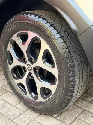 RENAULT-CAPTUR-2020