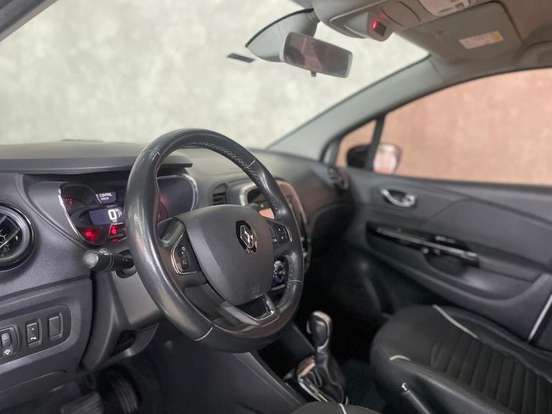 RENAULT-CAPTUR-2.0 16V HI-FLEX INTENSE AUTOMÁTICO RENAULT-CAPTUR-2017