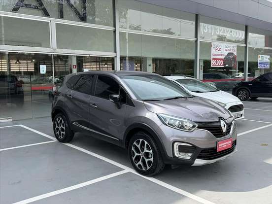RENAULT-CAPTUR-2021