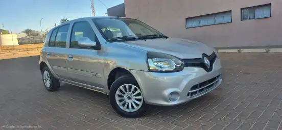 RENAULT-CLIO-2015
