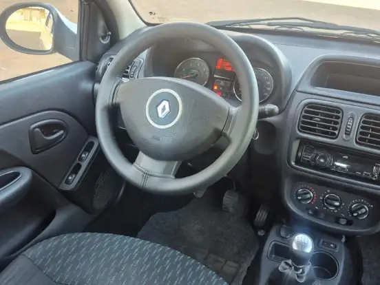 RENAULT-CLIO-1.0 EXPRESSION 16V FLEX 4P MANUAL RENAULT-CLIO-2015