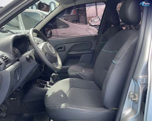 RENAULT-CLIO-2015