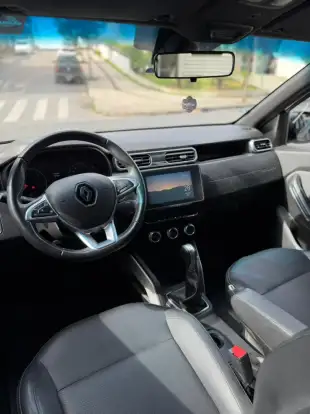 RENAULT-DUSTER-2022