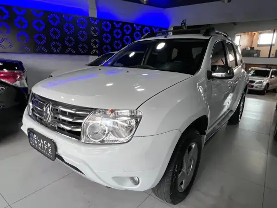 RENAULT-DUSTER-2014