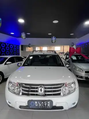 RENAULT-DUSTER-2014