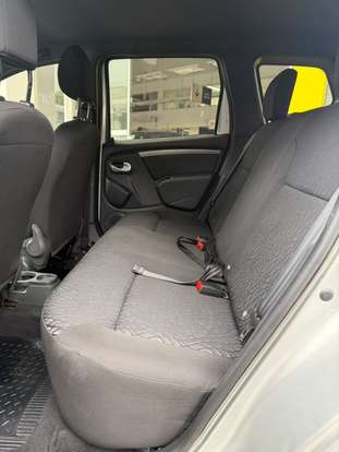 RENAULT-DUSTER-2019