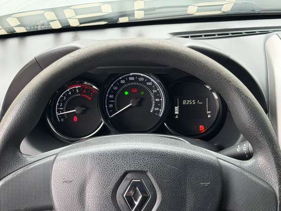 RENAULT-DUSTER-2019