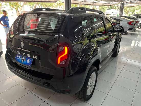 RENAULT-DUSTER-2017