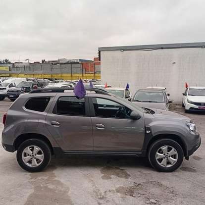 RENAULT-DUSTER-2025