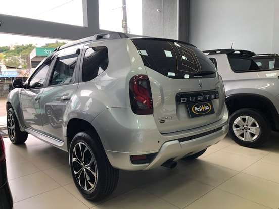 RENAULT-DUSTER-2016