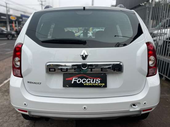 RENAULT-DUSTER-2013