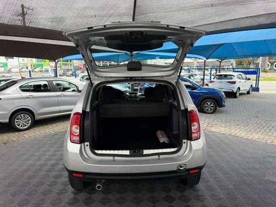 RENAULT-DUSTER-2013