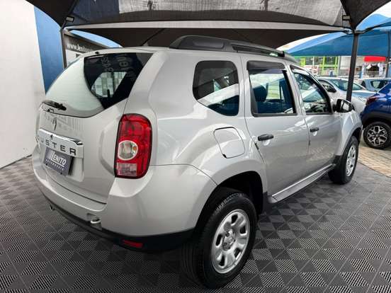 RENAULT-DUSTER-2013