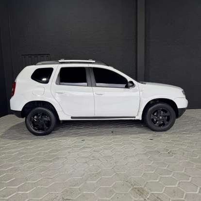 RENAULT-DUSTER-2.0 DYNAMIQUE 4X2 16V FLEX 4P AUTOMÁTICO RENAULT-DUSTER-2013