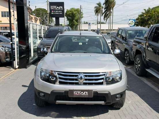 RENAULT-DUSTER-2012