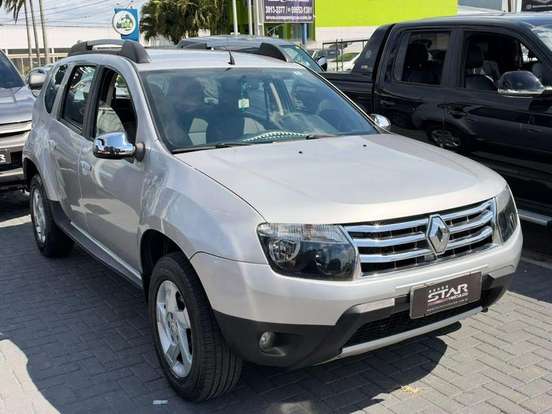 RENAULT-DUSTER-2012