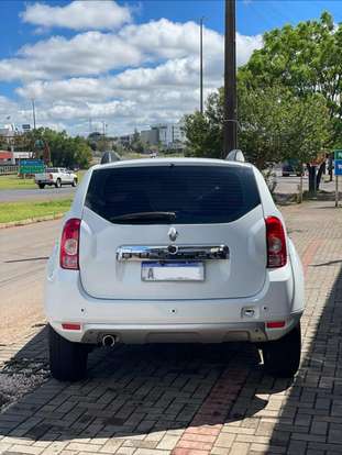 RENAULT-DUSTER-2013
