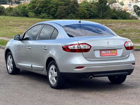 RENAULT-FLUENCE-2.0 DYNAMIQUE 16V FLEX 4P MANUAL RENAULT-FLUENCE-2012