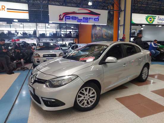 RENAULT-FLUENCE-2.0 DYNAMIQUE PLUS 16V FLEX 4P AUTOMÁTICO RENAULT-FLUENCE-2016