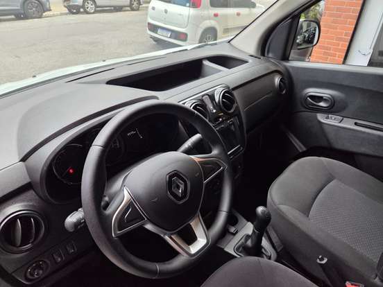 RENAULT-KANGOO-2025
