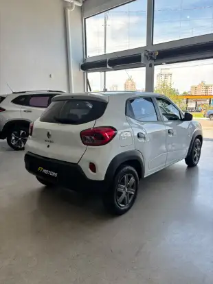 RENAULT-KWID-2024