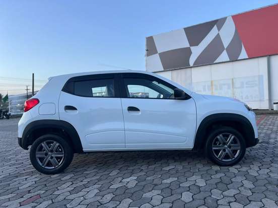 RENAULT-KWID-1.0 12V SCE FLEX ZEN MANUAL RENAULT-KWID-2023