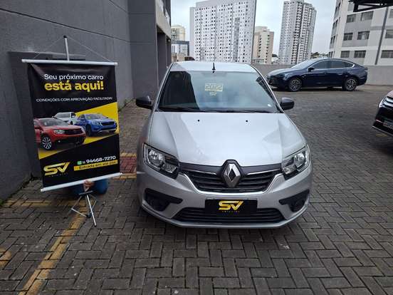 RENAULT-LOGAN-2021