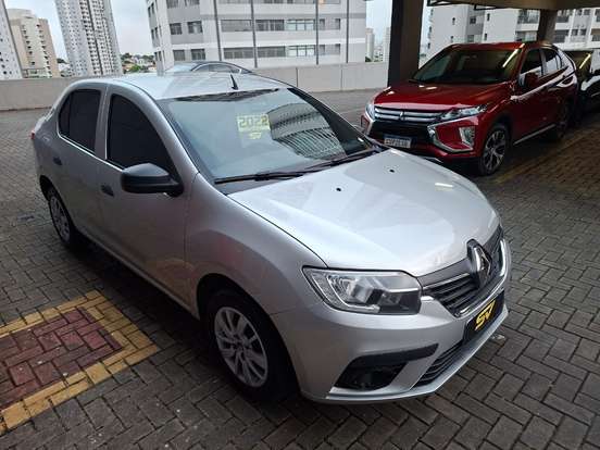 RENAULT-LOGAN-2021