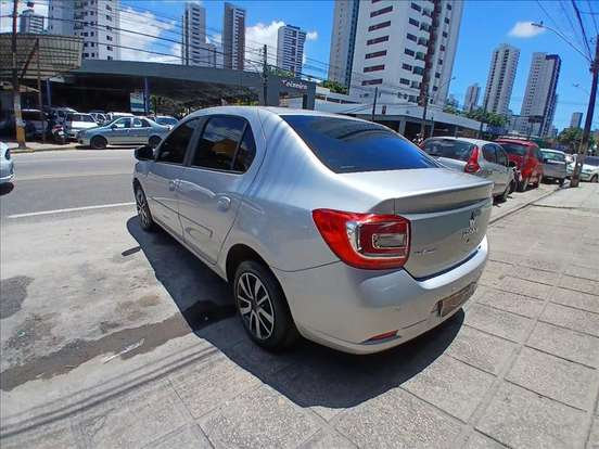RENAULT-LOGAN-1.0 EXPRESSION 16V FLEX 4P MANUAL RENAULT-LOGAN-2015