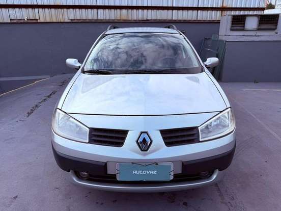 RENAULT-MEGANE-2.0 DYNAMIQUE GRAND TOUR 16V GASOLINA 4P AUTOMÁTICO RENAULT-MEGANE-2008