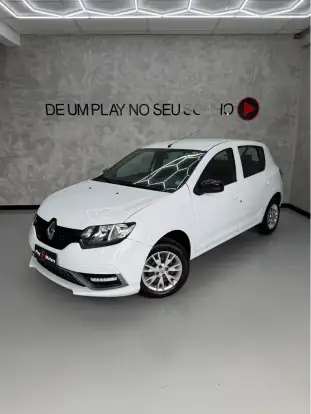 RENAULT-SANDERO-2022