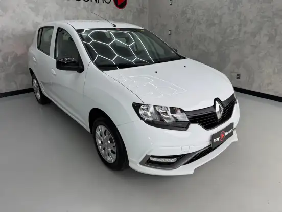 RENAULT-SANDERO-2022