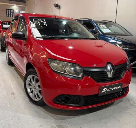 RENAULT-SANDERO-2016