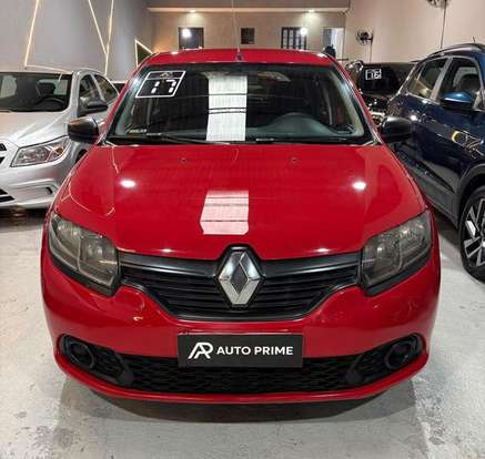 RENAULT-SANDERO-2016