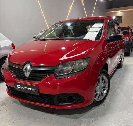 RENAULT-SANDERO-2016