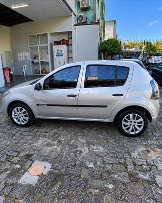 RENAULT-SANDERO-1.6 EXPRESSION 8V FLEX 4P MANUAL RENAULT-SANDERO-2014