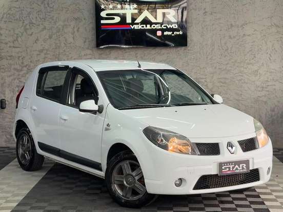 RENAULT-SANDERO-1.6 EXPRESSION 8V FLEX 4P MANUAL RENAULT-SANDERO-2010