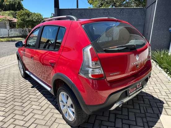 RENAULT-SANDERO-1.6 STEPWAY 8V FLEX 4P MANUAL RENAULT-SANDERO-2014