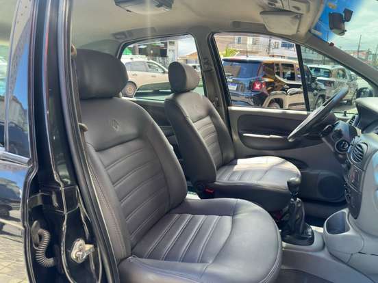 RENAULT-SCÉNIC-1.6 AUTHENTIQUE 16V FLEX 4P MANUAL RENAULT-SCÉNIC-2010