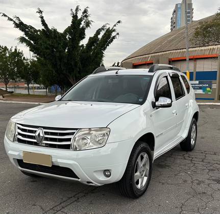 RENAULT DUSTER 2.0 DYNAMIQUE 4X2 16V FLEX 4P AUTOMÁTICO